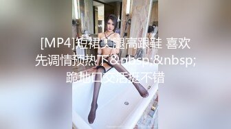 满分颜值，大奶女神bratsuyeon露脸性爱自拍，极度反差，3P啪啪一字马 (1)