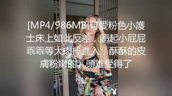 与在应召女郎店重逢的憧憬前辈无法忍耐追击内射10连发