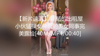 骚货老婆巨无霸自慰，老公的小鸡巴已满足不了需求，老公手拿假屌帮忙插！