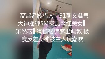 乖女儿又来了全程露脸跟妈妈一起大秀直播，被妈妈扒光了吃奶玩逼AV棒摩擦阴蒂，特写展示粉嫩还没几根毛毛