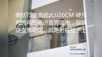 云南昆明豆豆龙虾馆老板娘大跳艳舞吸客 撩裙露内裤引发围观 路人惊呼生意卷到新高度