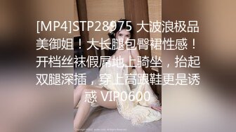 [MP4/ 2.09G] 妩媚风情的小少妇全程露脸跟小哥激情啪啪，让小哥亲着小嘴吃着奶子抠着骚逼好多淫水