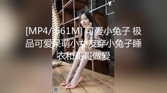 ✿淫欲反差美少女✿简约风o鞋白色旗袍小美女主动用小穴温暖爸爸的大鸡巴，动了几下就出白浆了，站式后入00后学妹